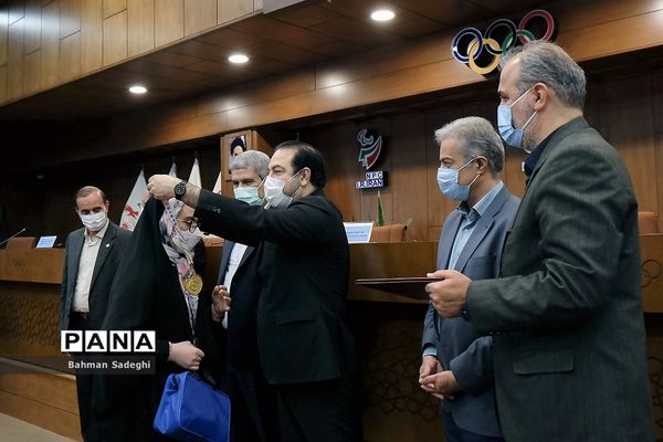 اختتامیه جشنواره و پویش مدافعان و سفیران سلامت