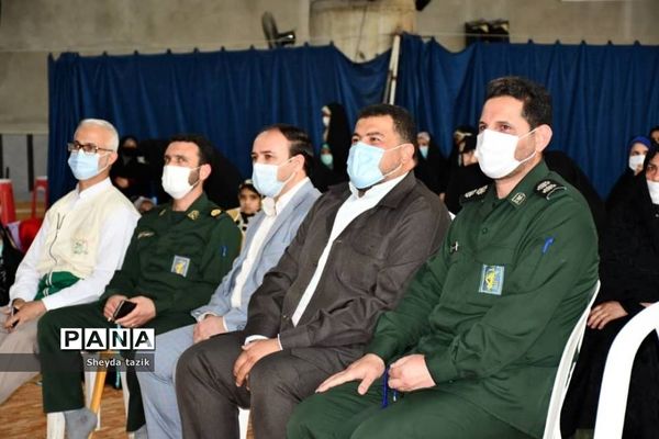 برگزاری همایش بانوان و دختران انقلابی محمودآباد