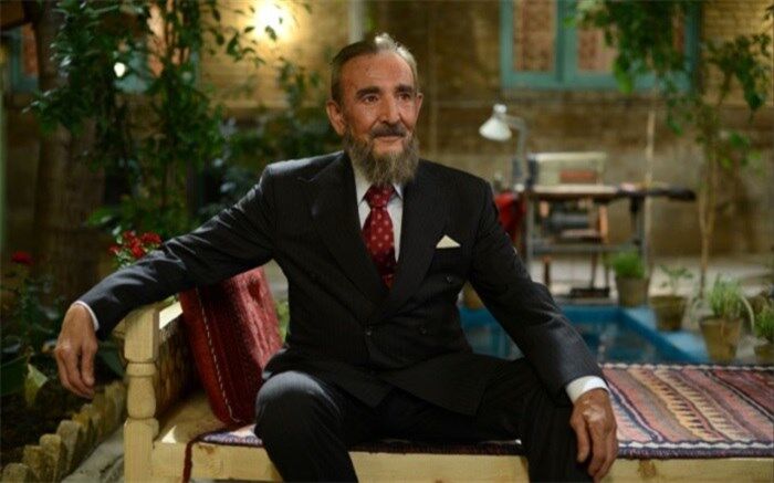 بیوک میرزایی در نقش کاسترو به «مهمانی از کارائیب» آمد