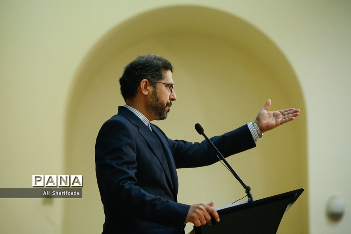 خطیب زاده: ناتو و جی ۷ به جای خطابه‌خوانی به قوانین بین المللی پایبند باشند