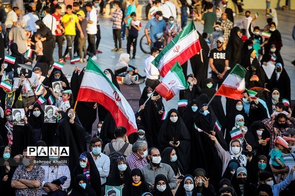 جشن پیروزی ابراهیم رئیسی در انتخابات ریاست جمهوری_1