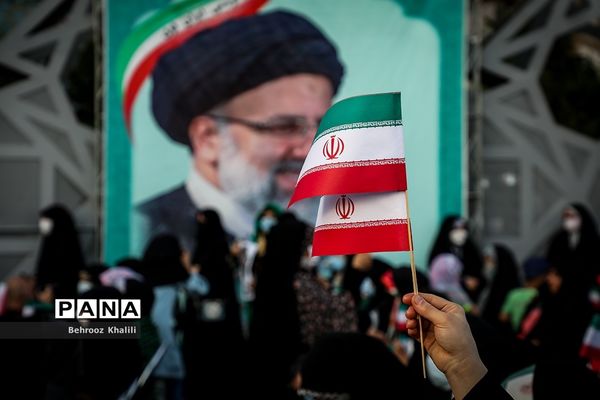جشن پیروزی ابراهیم رئیسی در انتخابات ریاست جمهوری_1