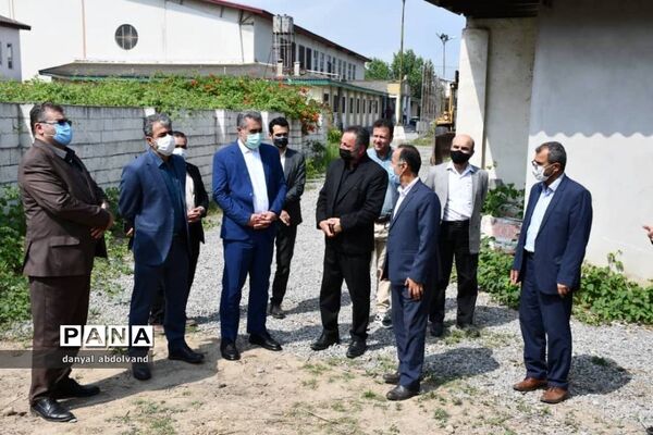 بازدید معاون وزیر آموزش و پرورش از طرح های عمرانی آموزش و پرورش محمودآباد