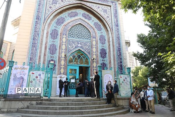 انتخابات ۱۴۰۰ در تهران