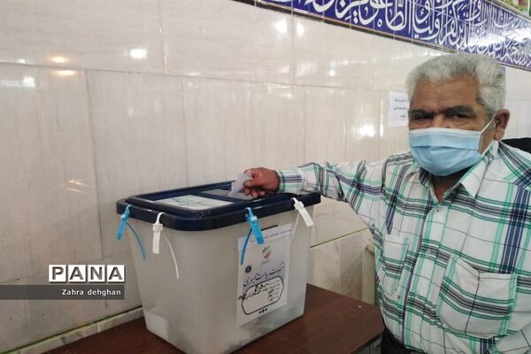 آغاز انتخابات 1400در شهرستان خاتم