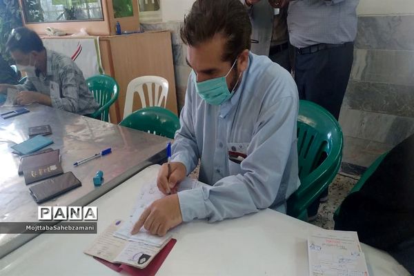 حضور  پرشور مردم در پای صندوق های رای شهرستان کاشمر