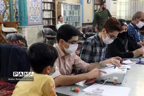 حماسه حضور مردم تبریز در انتخابات 1400