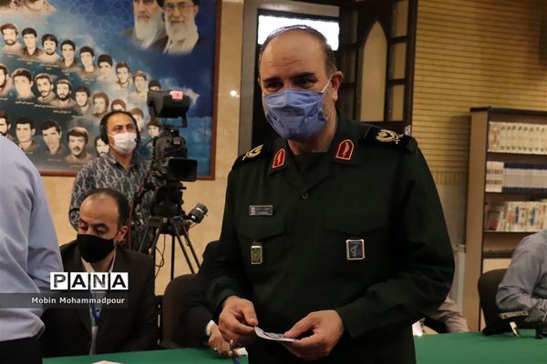 حماسه حضور مردم تبریز در انتخابات 1400