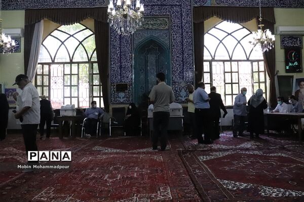 حماسه حضور مردم تبریز در انتخابات 1400