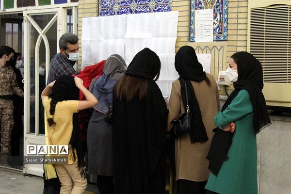 مشارکت و حضور مردم اهواز در انتخابات 1400-2