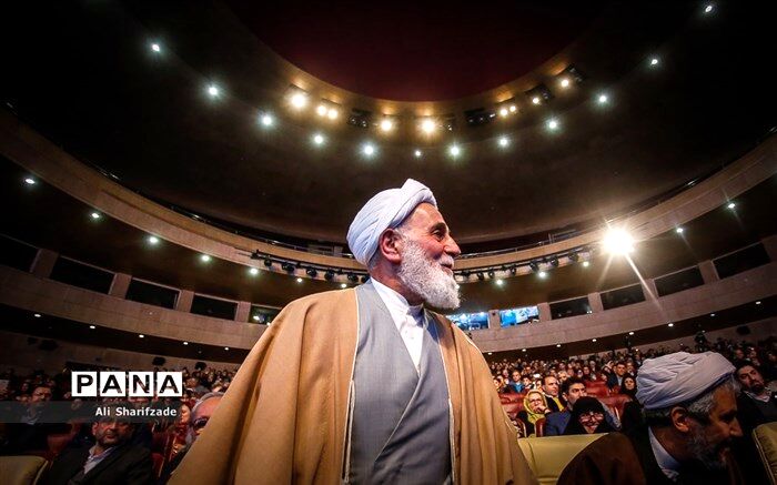 ناطق نوری به سیدابراهیم رییسی تبریک گفت