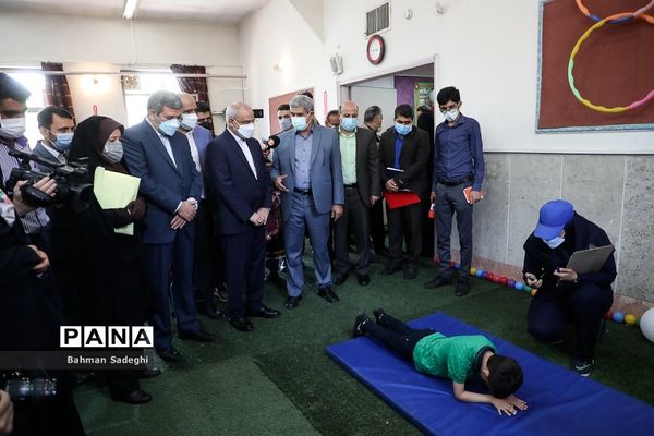 افتتاحیه طرح سنجش سلامت جسمانی و آمادگی تحصیلی نوآموزان