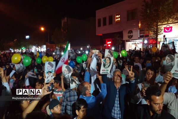 جشن دهه کرامت و پیروزی قاطع هشتمین منتخب مردم ایران