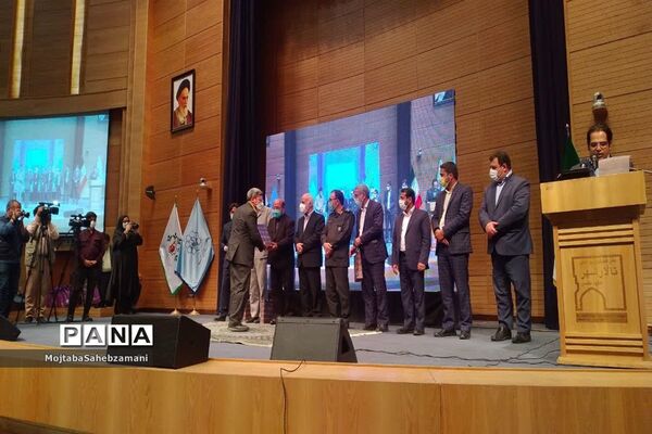 گردهمایی و نشست صمیمانه با عنوان رضوان قلم با حضور اهالی رسانه از شهرستان های استان در مشهد