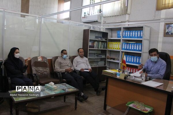 جلسه هماهنگی سازمان دانش‌آموزی فعالیت‌های تابستانی استان بوشهر