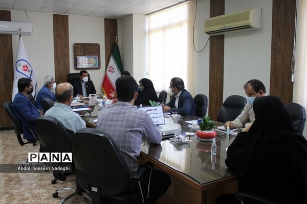 جلسه میز کار شهرستان‌ها و مناطق معاونت پرورشی و فرهنگی آموزش و پرورش استان بوشهر