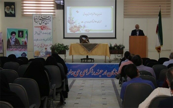 ضرورت نظارت مدیران برانجام کلیه امورمحوله در واحدهای آموزشی