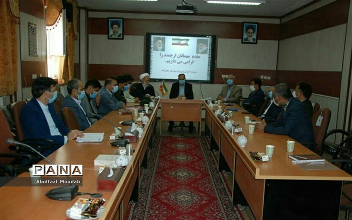 برگزاری نشست شورای آموزش و پرورش خلیل آباد در خصوص کنکور 1400