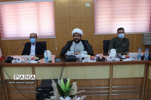جلسه هم اندیشی روسای ستادهای حامی آیت الله رئیسی در استان بوشهر