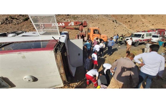 جزئیاتی از سفر خبرنگاران محیط زیست و واژگونی اتوبوس