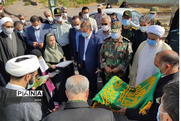 حضور خادمان و حاملان پرچم متبرک امام رضا(ع) در شهرستان میانه