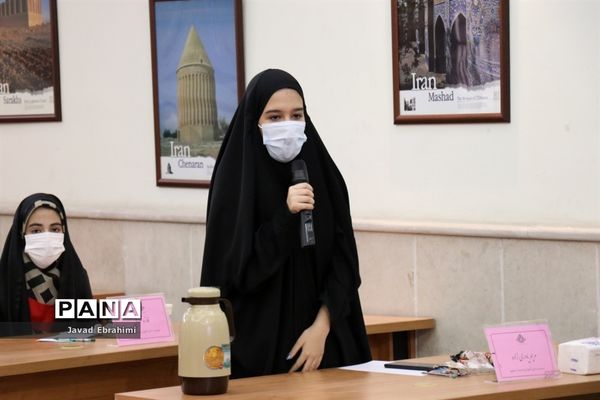 نشست نمایندگان تشکل‌های سازمان دانش‌آموزی با معاون پرورشی و فرهنگی آموزش و پرورش خراسان رضوی