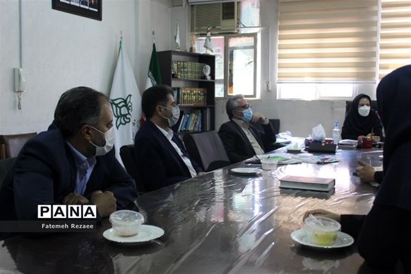 بازدید مدیرکل نوسازی استان زنجان از سازمان دانش‌آموزی