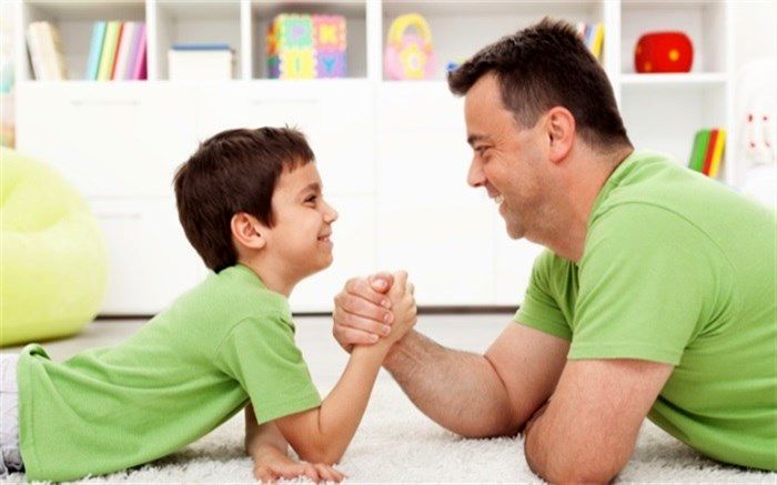 می‌توانم عصای دست پدر شوم؟