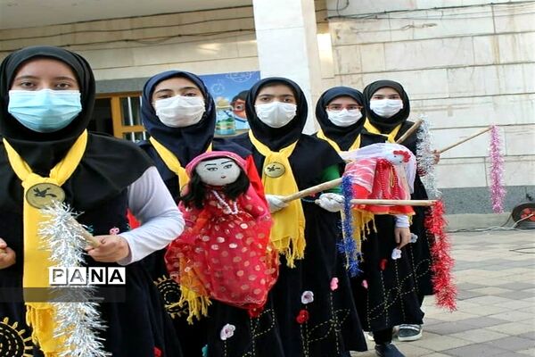 اجرای آیین باران خواهی یا چمچه خاتون در کانون پرورشی فکری کودکان استان