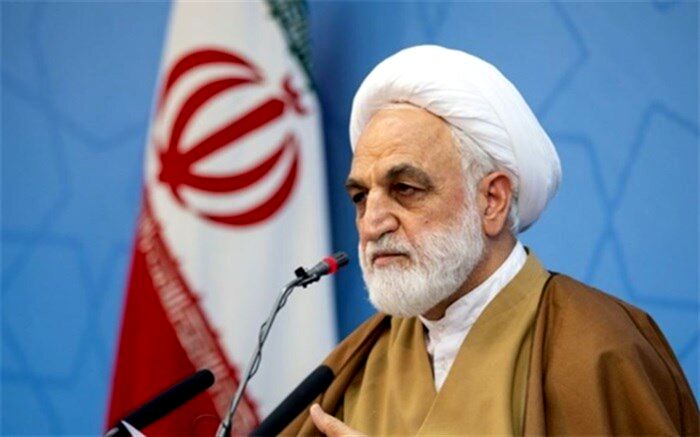 نمایندگان قوه قضاییه در کمیسیون‌های کشور به عنوان یک ماشین امضاء فعالیت نکنند
