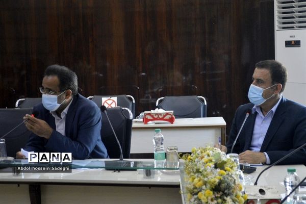 جلسه شورای انجمن و اولیا و مربیان آموزش و پرورش  استان بوشهر