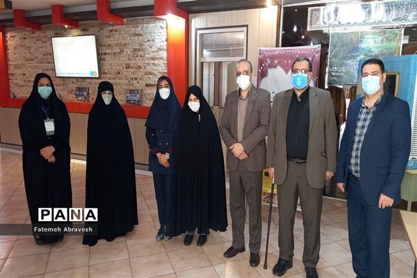 بازدید جهانشاهی  از مراکز واکسیناسیون دانش آموزان، در منطقه ۱۴