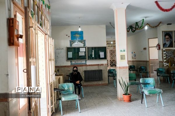 آغاز واکسیناسیون دانش‌آموزان