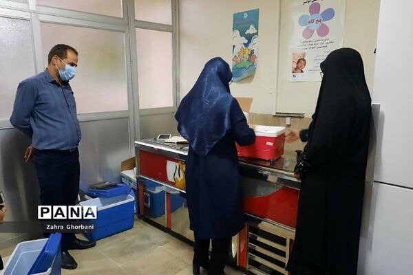 واکسیناسیون دانش‌آموزان شهرستان دماوند