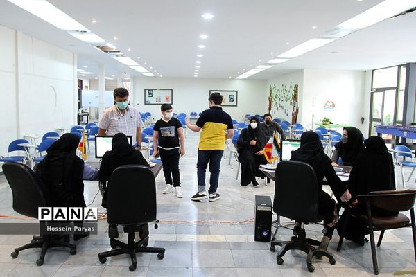 آغاز واکسیناسیون دانش‌آموزان تهرانی