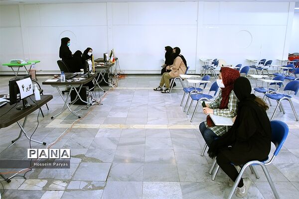 آغاز واکسیناسیون دانش‌آموزان تهرانی