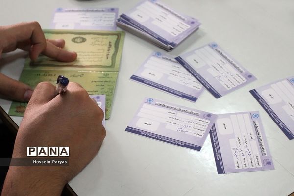 آغاز واکسیناسیون دانش‌آموزان تهرانی