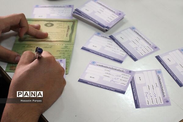 آغاز واکسیناسیون دانش‌آموزان تهرانی