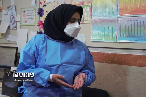 واکسیناسیون دانش‌آموزان مدارس ناحیه یک ری