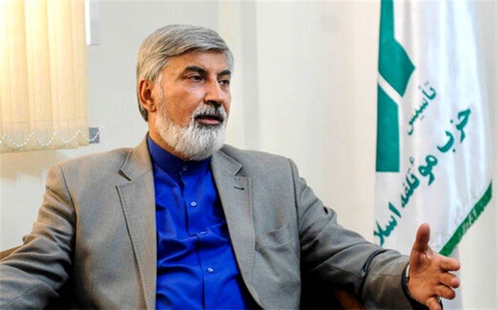 دولت باید زمینه‌ساز و تقویت‌کننده «تحزب مفید» باشد