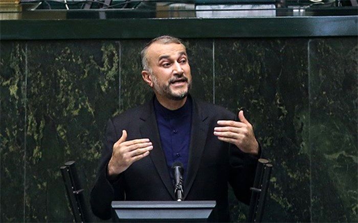 وزیر خارجه: زمینه توسعه همکاری ایران و لبنان فراهم است