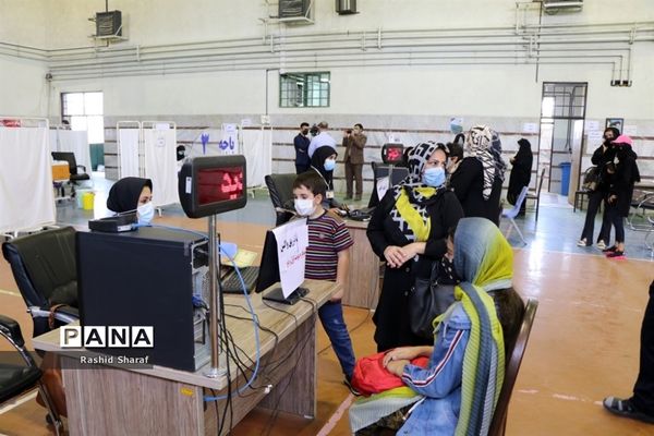 واکسیناسیون دانش‌آموزان در ارومیه