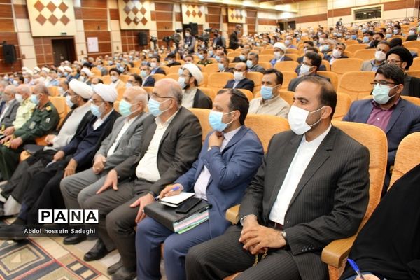 جلسه شورای اداری استان بوشهر با حضور رئیس جمهوری
