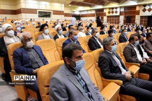 جلسه شورای اداری استان بوشهر با حضور رئیس جمهوری