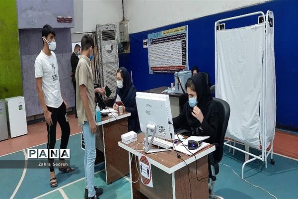 آغاز واکسیناسیون دانش‌آموزان ناحیه ۴ اهواز