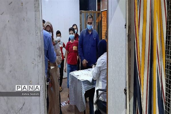 آغاز واکسیناسیون دانش‌آموزان ناحیه ۴ اهواز