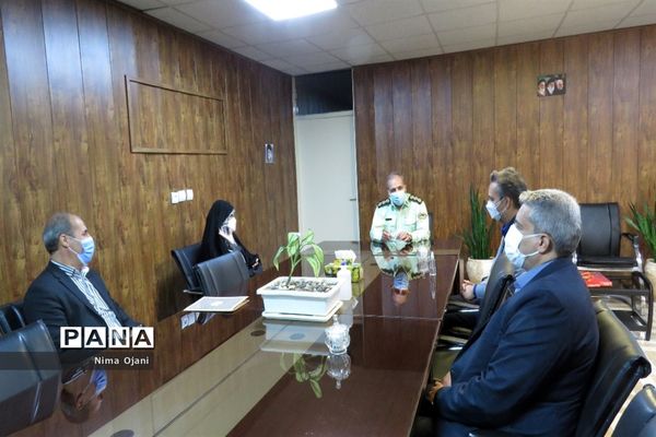 تبریک مدیر آموزش و پرورش منطقه 8 به مناسبت هفته نیروی انتظامی