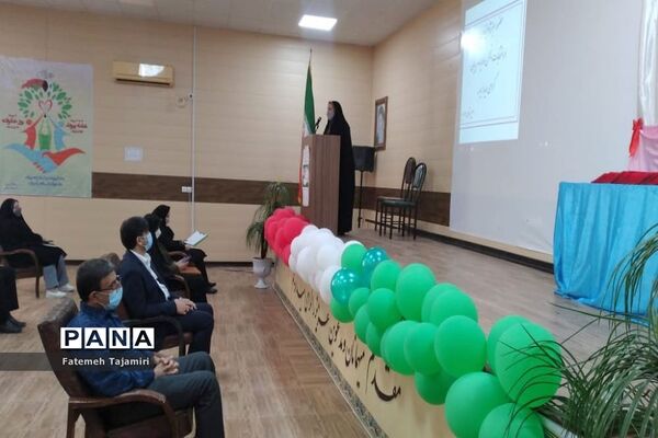 جلسه انجمن و اولیا و مربیان مدرسه‌ام ابیها بوشهر