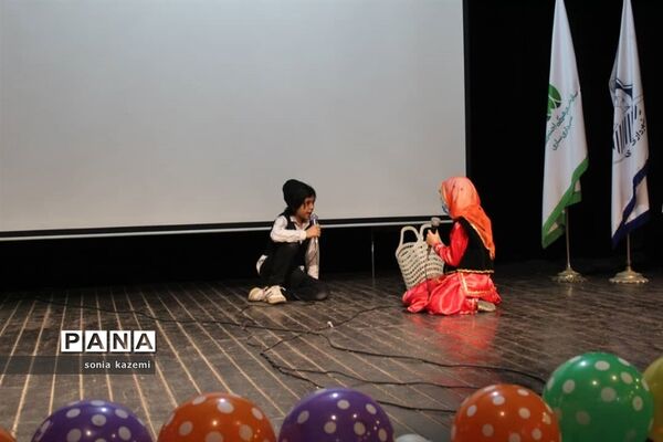 برگزاری مراسم هفته ملی کودک در ساری