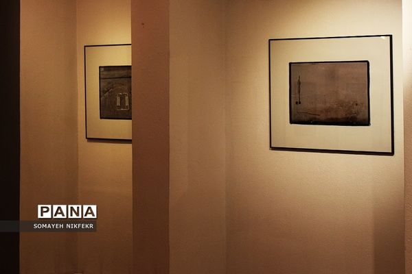 نمایشگاه عکس‌های مستند «خـاوران‌نـامه» تصویری از فرهنگی پوسیده